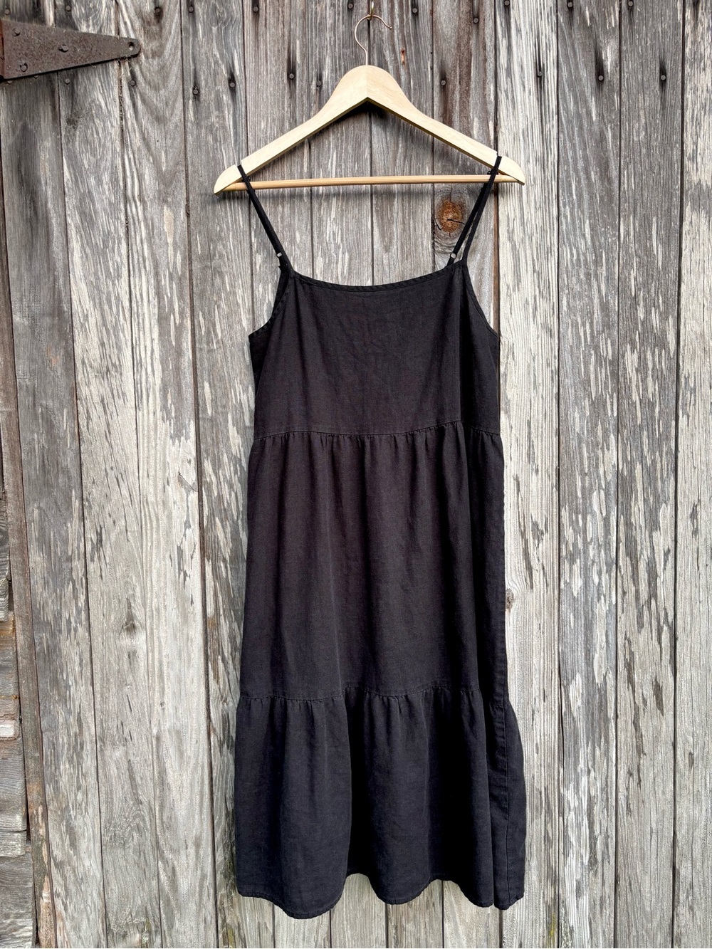 Urban Renewal Linen Seamed Midi Dress black size small